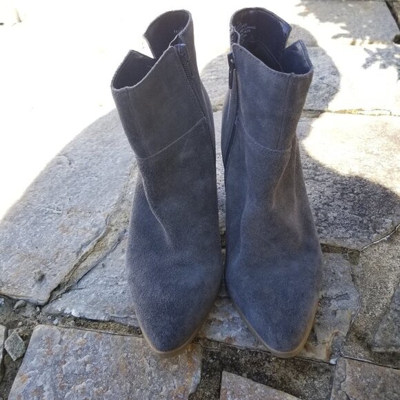 Nine West Kirbyo Suede Leather Heel Boots Size 7.5 - Picture 2 of 11